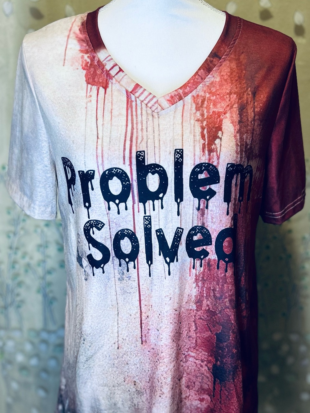Problem Solved Graphic V-Neck Tee - White & Red Sz M